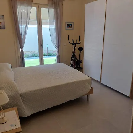 Chic House * Cascina (Pisa)